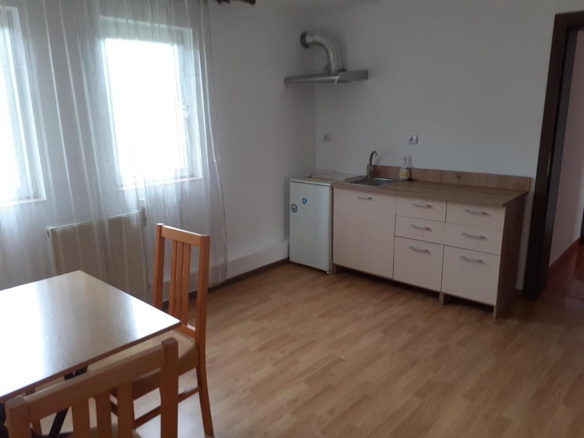Casa Cionca Pensionat Gilău Eksteriør billede
